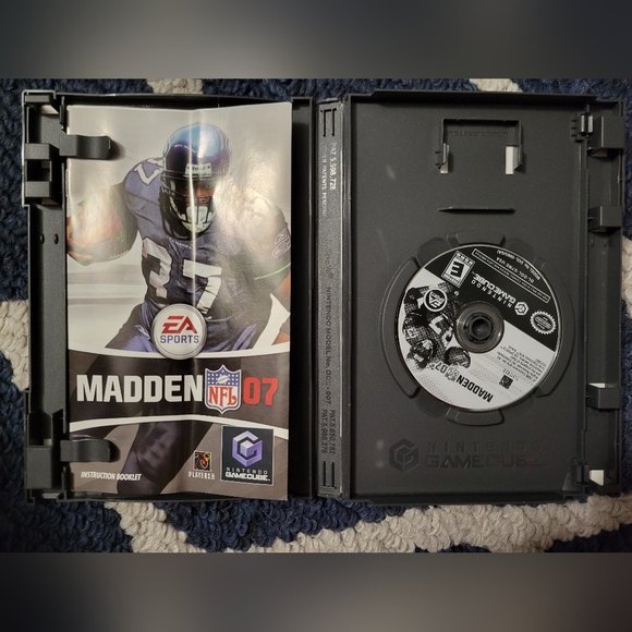 Madden 07 for gamecube - Picture 3 of 3